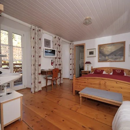 Historic Du Pillon 3*