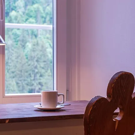 Historic Du Pillon 3*