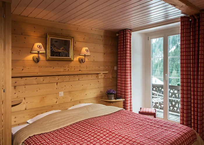 Hotel Historic Du Pillon 3*