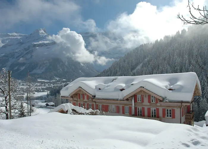 Historic Du Pillon 3*