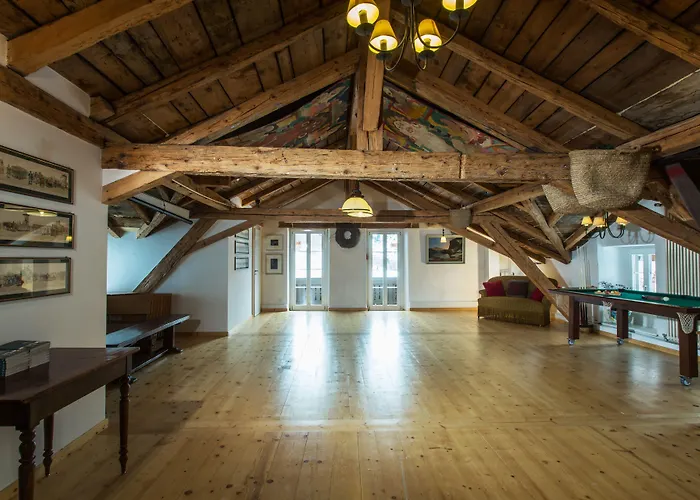 Historic Du Pillon 3*