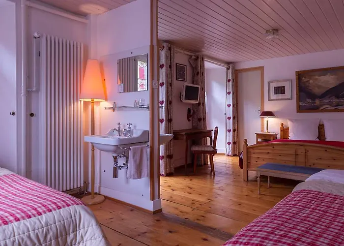 Historic Du Pillon Hotel