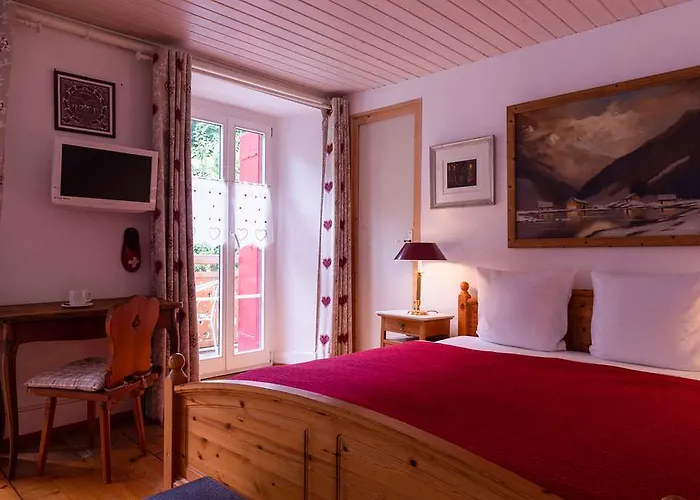 Hotel Historic Du Pillon 3*