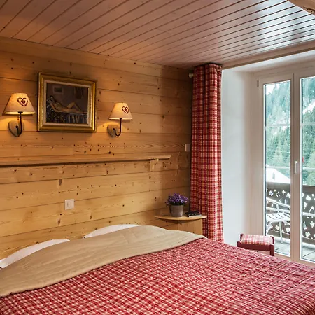 Hotel Historic Du Pillon 3*